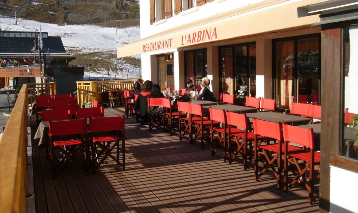 balcon_elegance_rainuree_brun_hotel_arbina_tignes_1.jpg