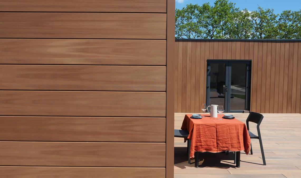 Table and Cladding Atmosphère 175 Sun Brown Silvadec